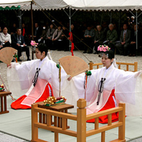 4月 5日：春季例大祭